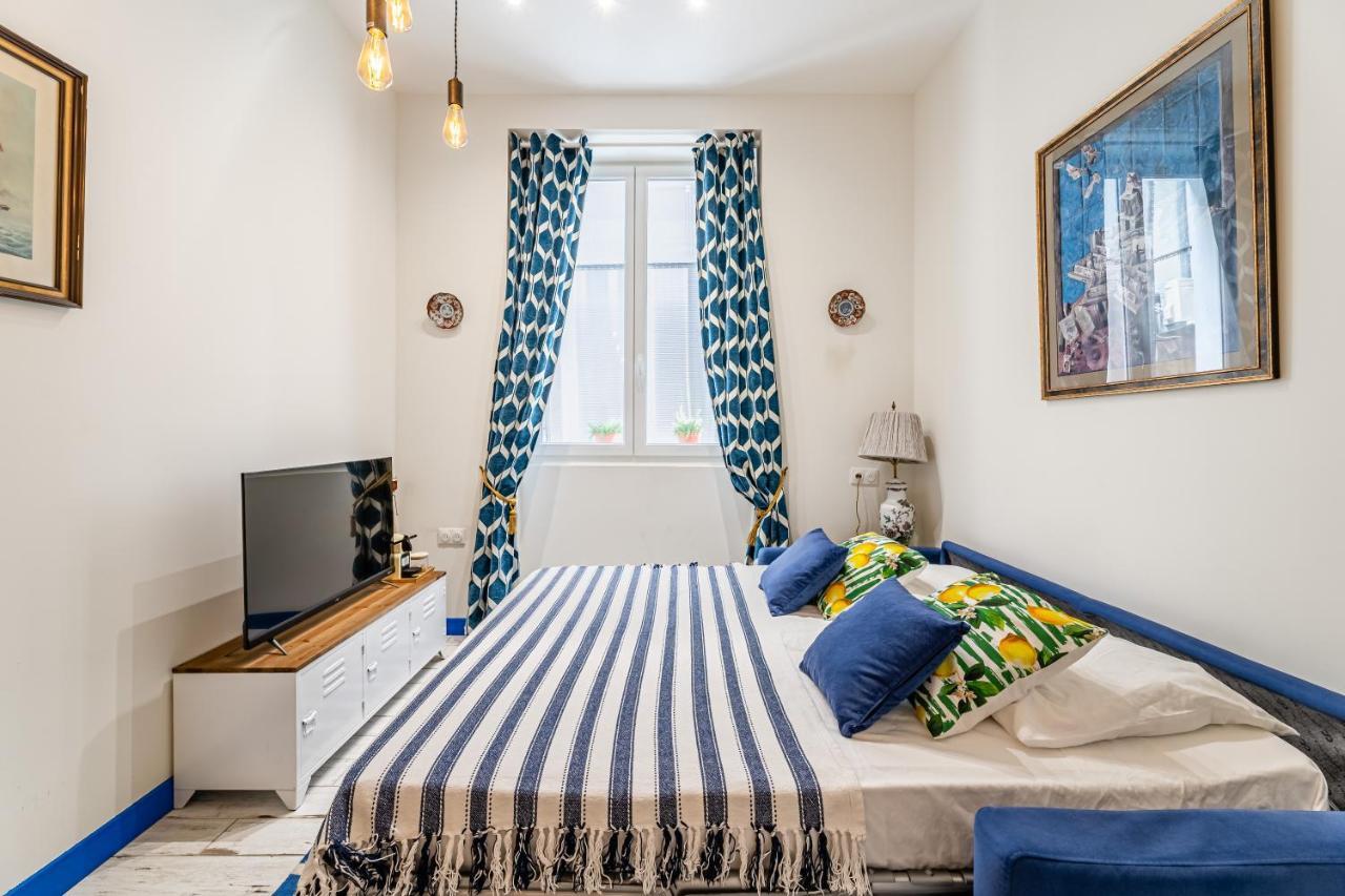 Travel 24m2, 120m Vieux-port ,clim , Wifi ,acces Autonome Avec Code * Marseille